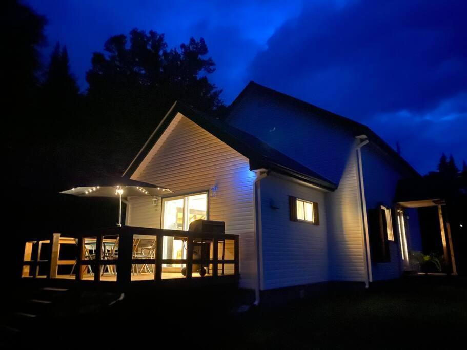 Le Jazz- Chalet Rustique/Chic Avec Spa Notre-Dame-Des-Bois ภายนอก รูปภาพ