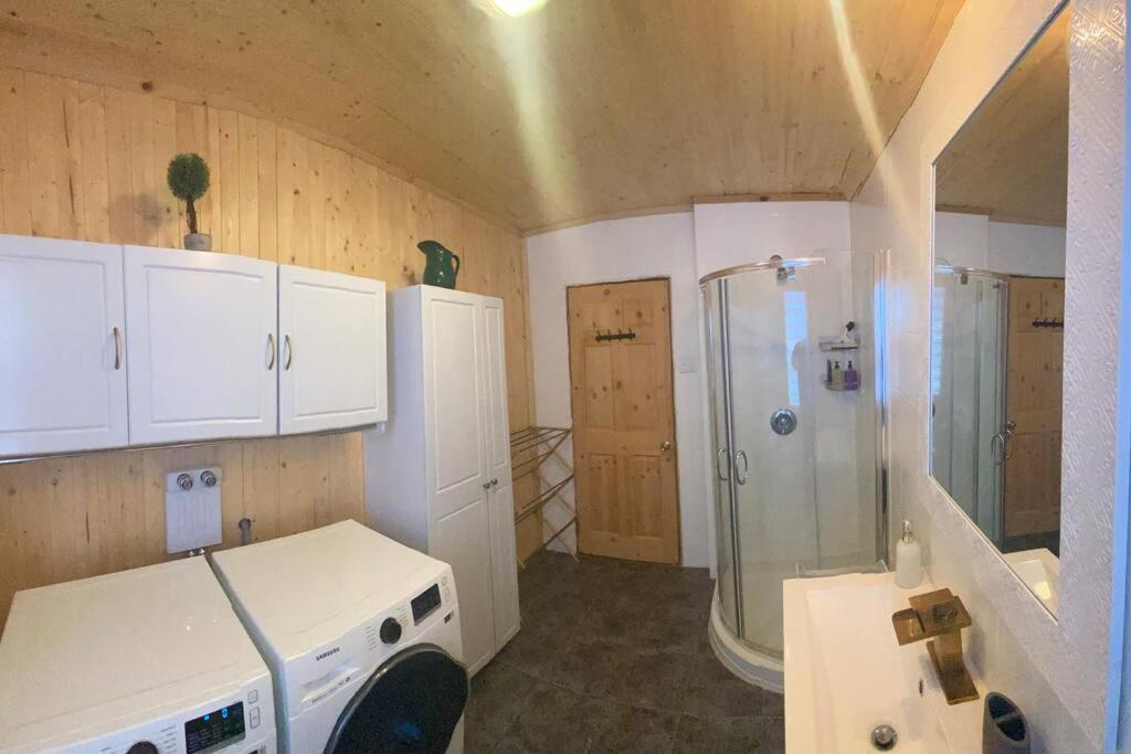 Le Jazz- Chalet Rustique/Chic Avec Spa Notre-Dame-Des-Bois ภายนอก รูปภาพ